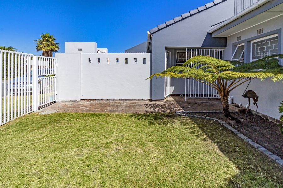 3 Bedroom Property for Sale in Canwick Western Cape